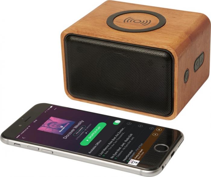 Speaker legno e ricarica wireless